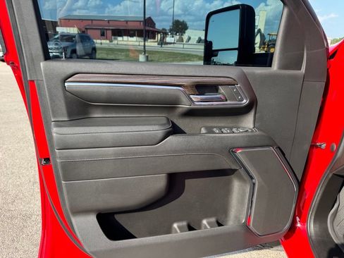 Used 2024 Chevrolet Silverado 2500 LT w/ Z71 Sport Edition AWD/4WD image 9