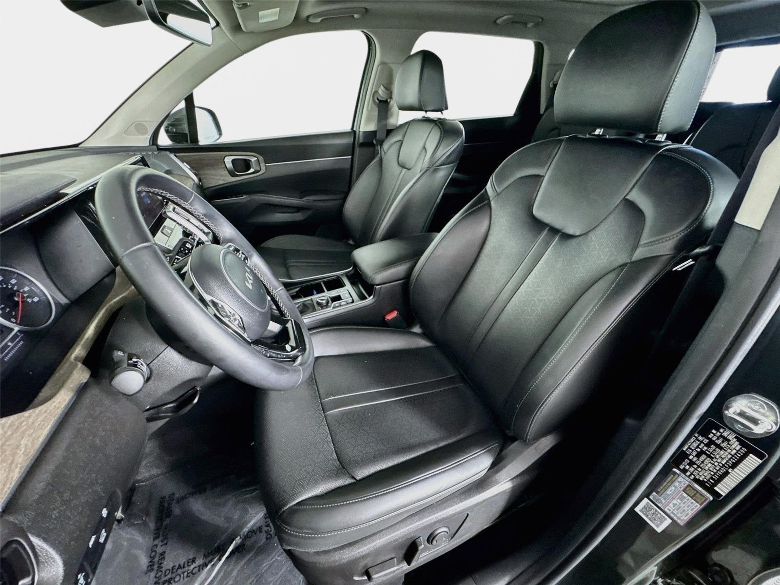 Certified 2023 Kia Sorento X-Line EX AWD/4WD image 11
