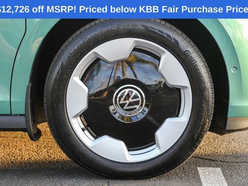 New 2025 Volkswagen ID. Buzz Pro S Plus image 13