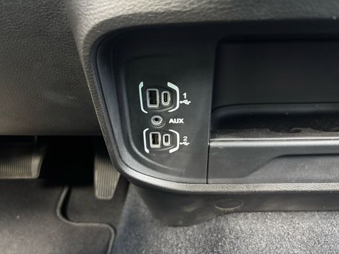 Used 2024 RAM 3500 Tradesman w/ Safety Group image 26