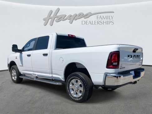 Used 2025 RAM 2500 Big Horn image 30