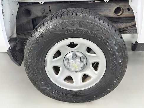 Used 2018 Chevrolet Silverado 1500 W/T w/ Trailering Package image 30