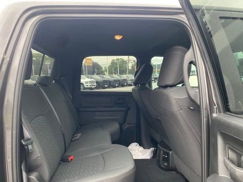 New 2025 RAM 2500 Tradesman image 30