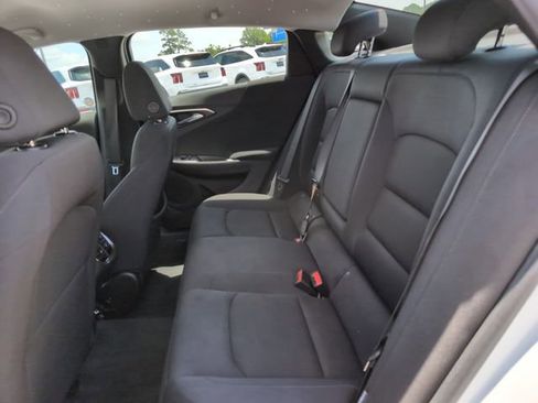 Used 2024 Chevrolet Malibu LT FWD image 29