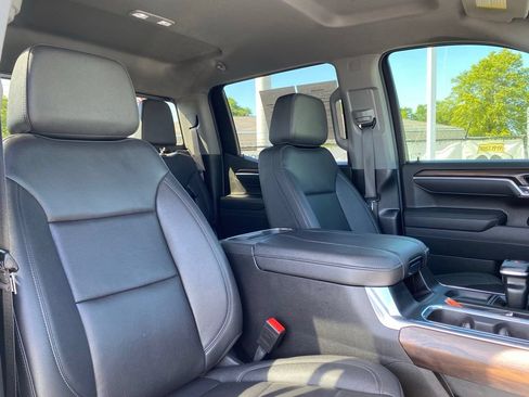 Used 2025 GMC Sierra 1500 SLT w/ SLT Premium Plus Package AWD/4WD image 21