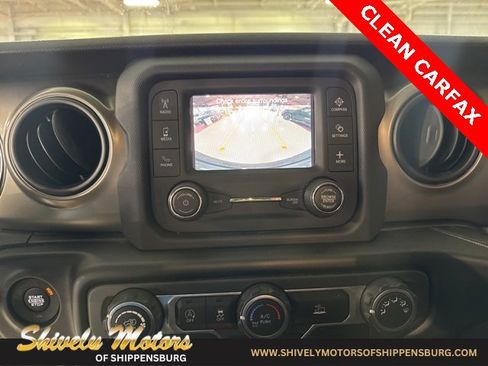 Certified 2021 Jeep Wrangler Unlimited Sport image 18