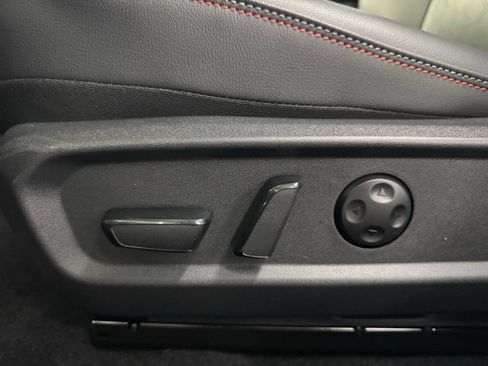 Used 2026 Nissan Sentra SR w/ SR Premium Package FWD image 25