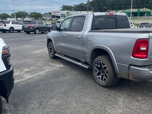 Used 2025 RAM 1500 Laramie w/ Sport Appearance Package AWD/4WD image 2