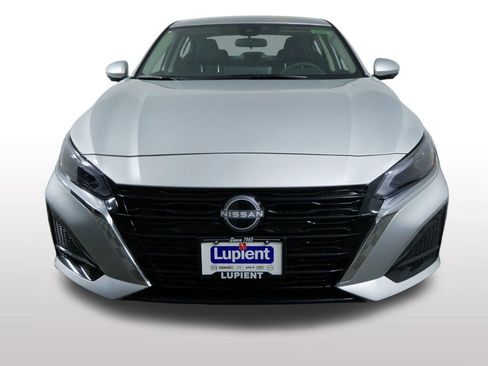 New 2025 Nissan Altima 2.5 SL image 3