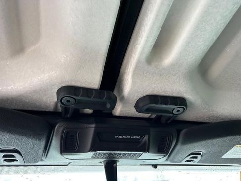 Used 2024 Jeep Gladiator Sport image 25