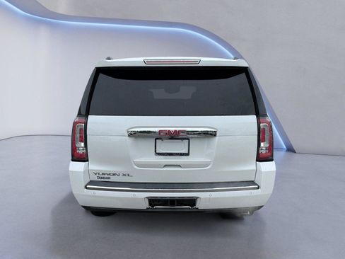 Used 2019 GMC Yukon XL Denali w/ Denali Ultimate Package AWD/4WD image 4