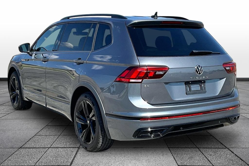 Used 2024 Volkswagen Tiguan SE R-Line FWD image 10