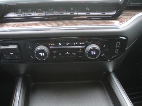 Used 2024 Chevrolet Silverado 2500 LT w/ All Star Edition AWD/4WD image 33