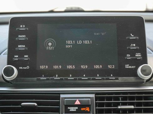 Used 2019 Honda Accord LX image 13