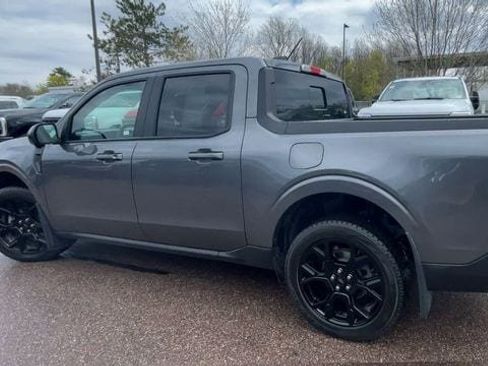 Used 2025 Ford Maverick Lariat w/ Black Appearance Package AWD/4WD image 4