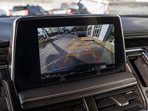 Used 2023 GMC Yukon SLT image 20