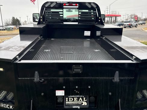New 2023 GMC Sierra 3500 Pro image 12