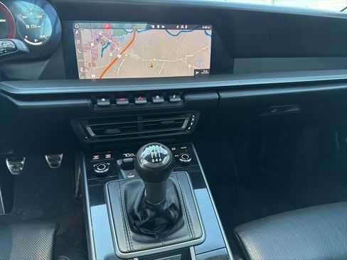 Used 2021 Porsche 911 Carrera 4S image 9