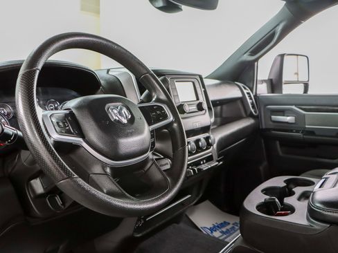 Used 2023 RAM 2500 Big Horn w/ Cold Weather Group image 23