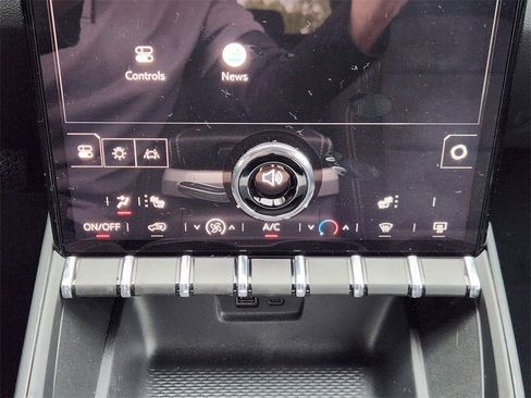 New 2026 GMC Terrain Elevation w/ Technology Package II image 13