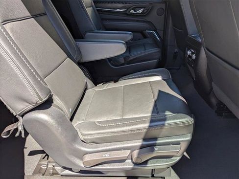 Used 2023 GMC Yukon XL Denali AWD/4WD image 20