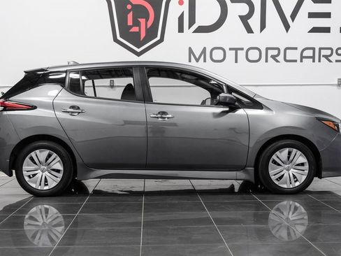Used 2023 Nissan Leaf S image 8