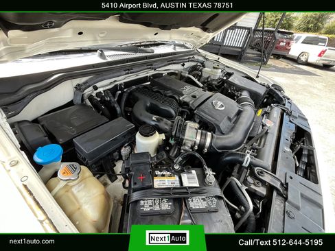 Used 2012 Nissan Frontier PRO-4X w/ Pro-4x Luxury Pkg AWD/4WD image 35