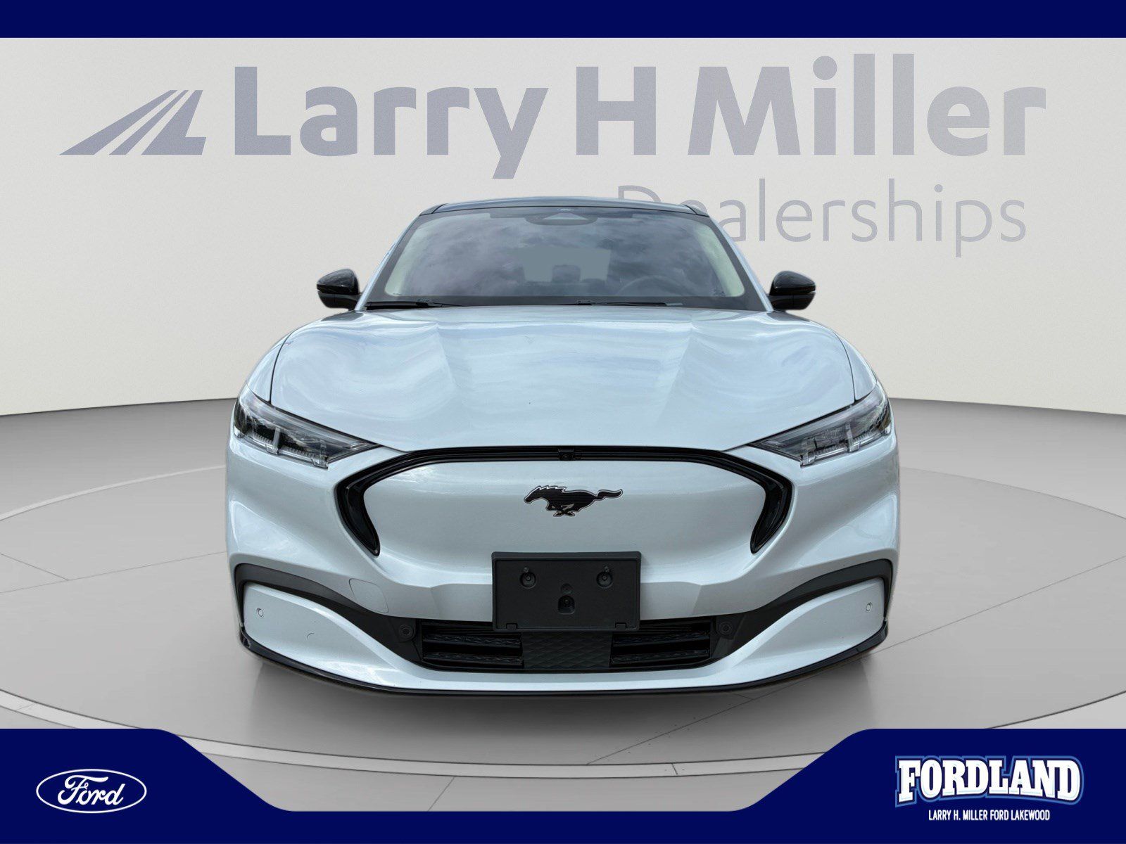 Used 2023 Ford Mustang Mach-E Premium AWD/4WD image 8