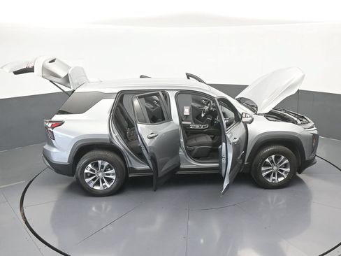 Used 2026 Chevrolet Equinox LT FWD image 66