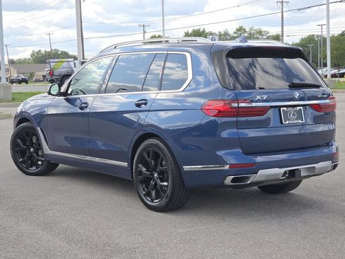 Used 2022 BMW X7 xDrive40i w/ Premium Package AWD/4WD image 8