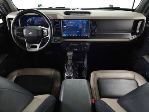 Used 2022 Ford Bronco Wildtrak image 12