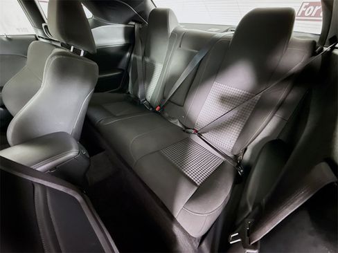 Used 2017 Dodge Challenger R/T Scat Pack image 25