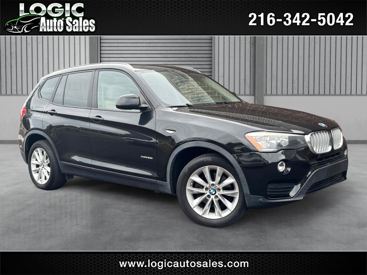 Used 2017 BMW X3 xDrive28i AWD/4WD image 1