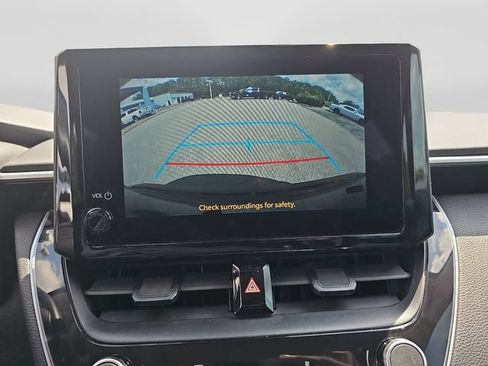 Used 2024 Toyota Corolla LE FWD image 20
