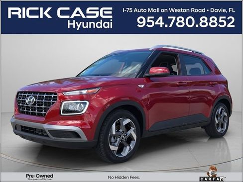 Certified 2025 Hyundai Venue Limited FWD image 1