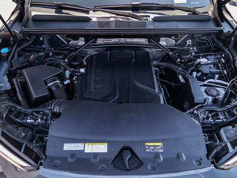 Certified 2025 Audi Q5 Premium Plus w/ Premium Plus image 32