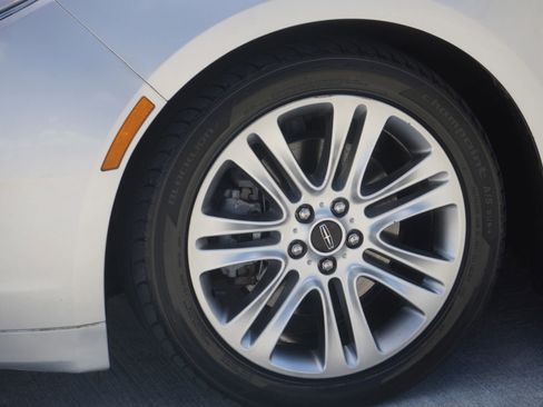 Used 2014 Lincoln MKZ Sedan 4D w/ Equipment Group 102A Reserve image 36