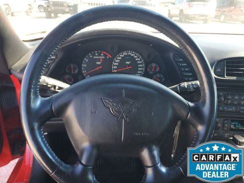 Used 2003 Chevrolet Corvette Convertible w/ Preferred Equipment Group1 image 25