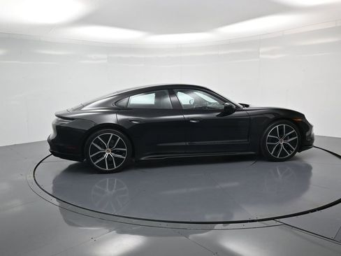 New 2026 Porsche Taycan image 31