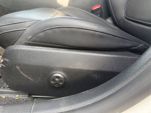 Used 2024 Mercedes-Benz C 300 4MATIC Sedan image 13