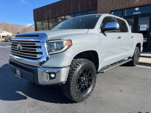 Used 2018 Toyota Tundra Limited w/ Limited Premium Package image 8