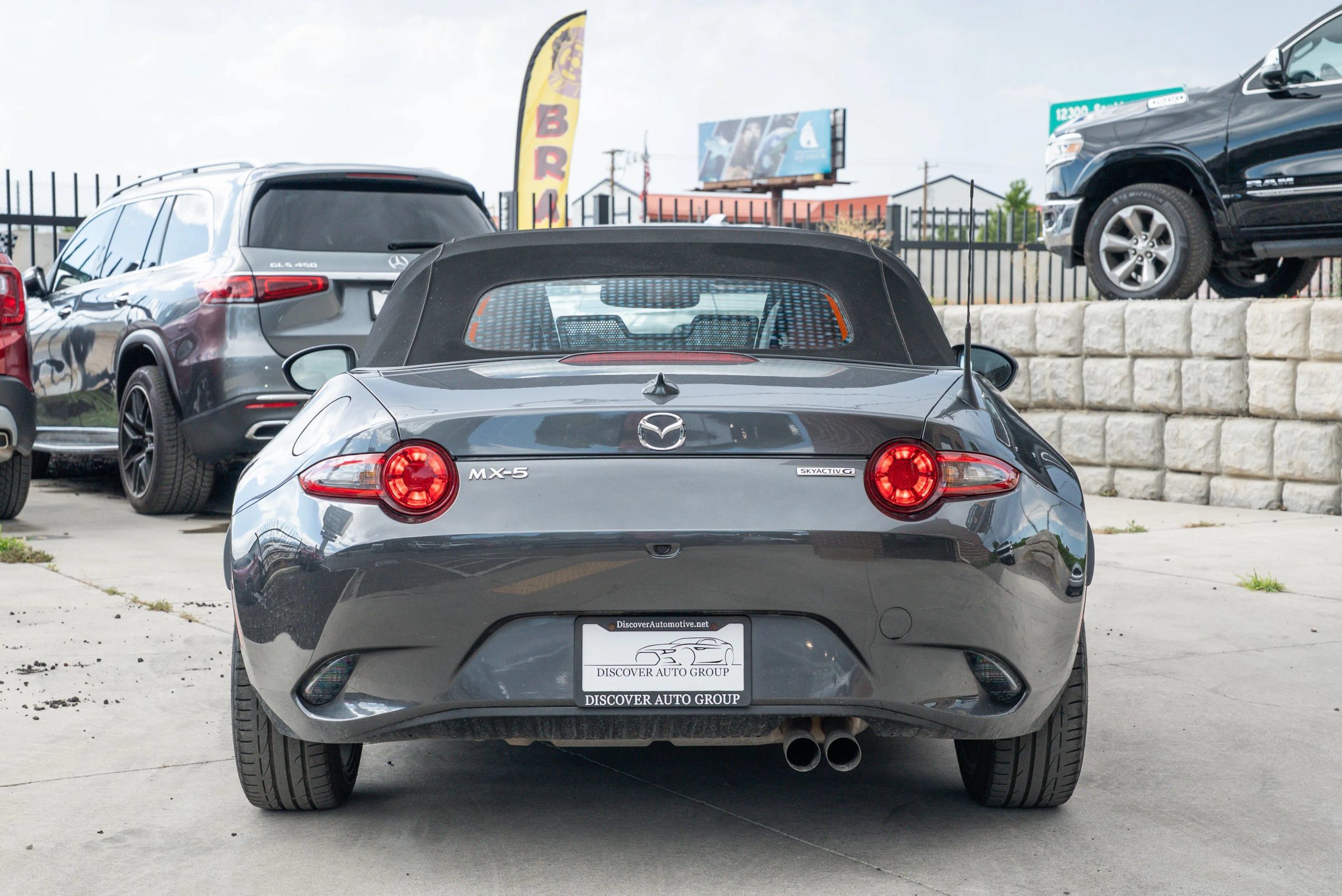 Used 2023 MAZDA MX-5 Miata Grand Touring RWD image 6