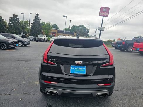 Used 2023 Cadillac XT4 Premium Luxury AWD/4WD image 7
