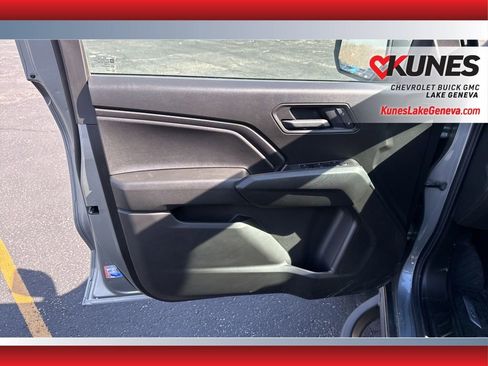 New 2025 Chevrolet Colorado Trail Boss w/ Off-Road Front Bumper Package image 14