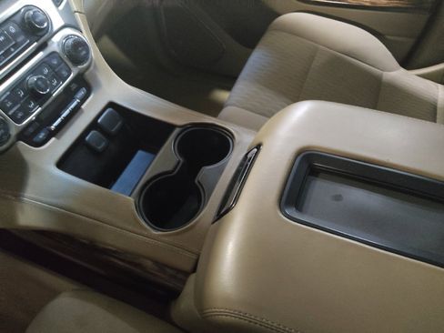 Used 2018 GMC Yukon SLE w/ SLE Value Package RWD image 26