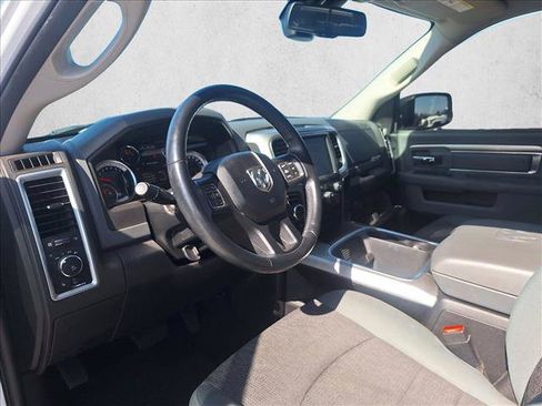 Used 2017 RAM 1500 Big Horn AWD/4WD image 9