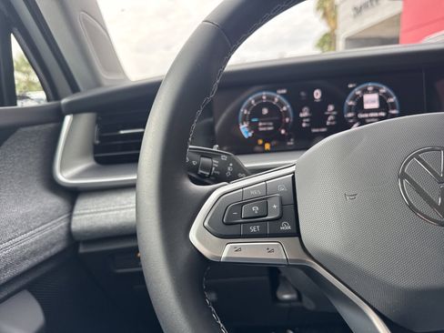 New 2026 Volkswagen Tiguan S image 28