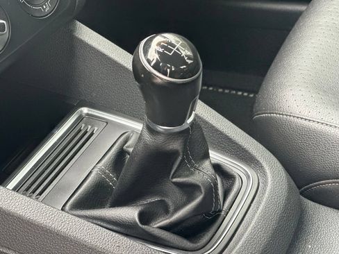Used 2018 Volkswagen Jetta Wolfsburg Edition FWD image 29