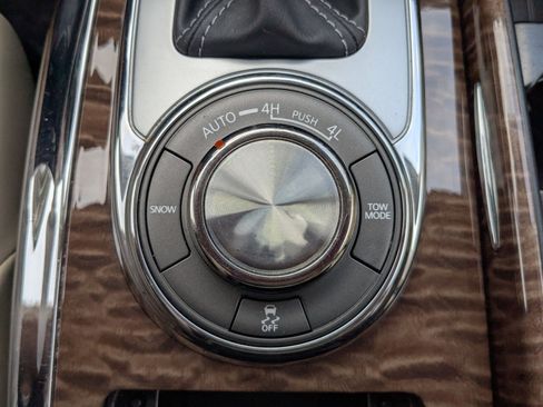 Used 2020 Nissan Armada Platinum w/ Captain's Chairs Package AWD/4WD image 28