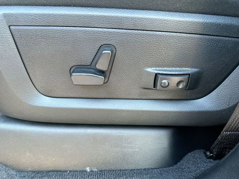 New 2026 RAM 3500 Laramie AWD/4WD image 12